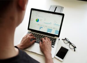 Cross Selling Upselling And Related Products Scaled 1 300x217