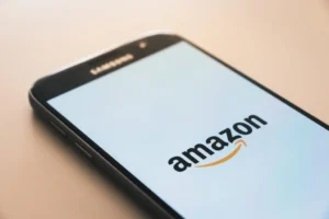 Amazon In Ecommerce 1024x683 1 300x200