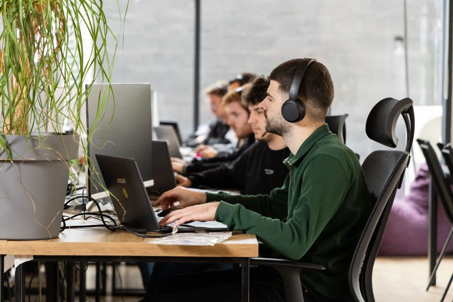 IMG 6990 Scaled 1 Converted From Jpg